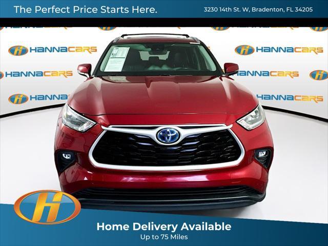 used 2020 Toyota Highlander Hybrid car, priced at $27,199