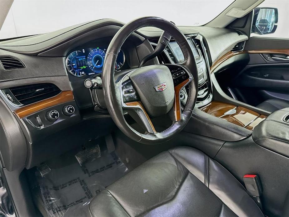 used 2018 Cadillac Escalade ESV car, priced at $29,499