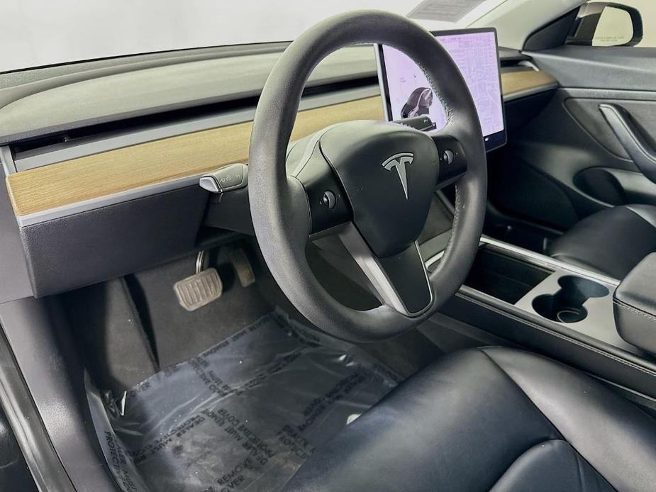 used 2021 Tesla Model 3 car, priced at $22,000