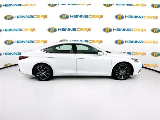 used 2024 Lexus ES 300h car, priced at $39,999