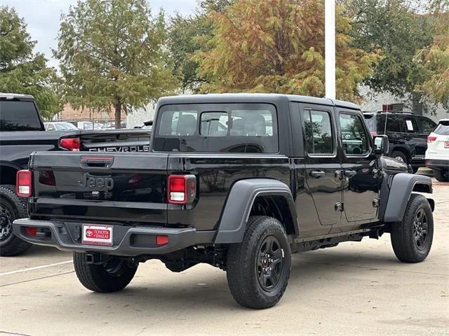 used 2023 Jeep Gladiator car, priced at $35,864