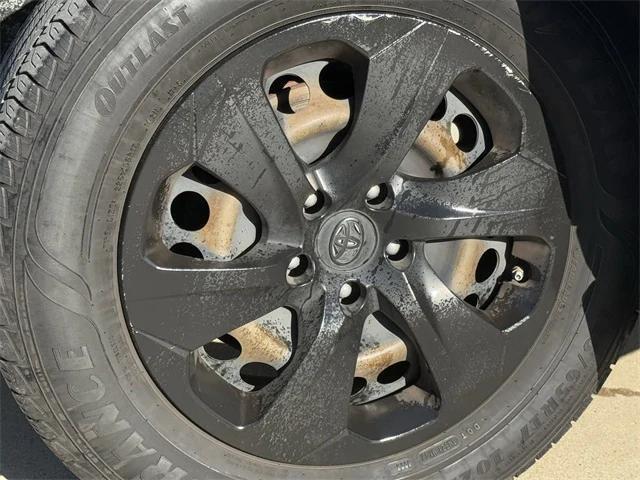 used 2020 Toyota RAV4 car, priced at $21,241