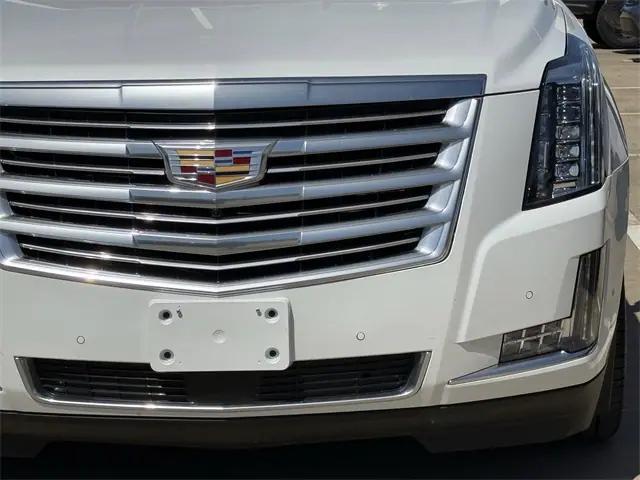 used 2020 Cadillac Escalade car, priced at $49,987