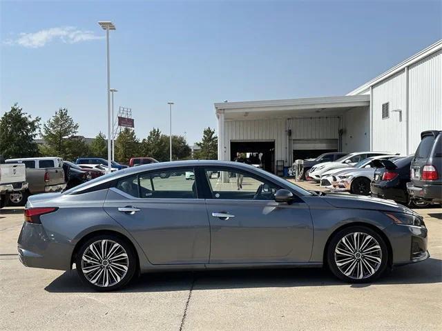 used 2023 Nissan Altima car, priced at $20,766