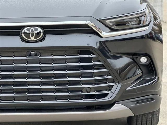 used 2025 Toyota Grand Highlander car, priced at $57,361