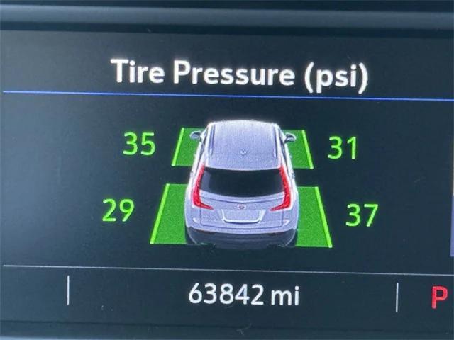 used 2021 Cadillac XT4 car, priced at $21,585