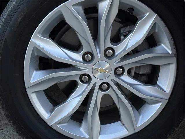 used 2024 Chevrolet Malibu car, priced at $19,389