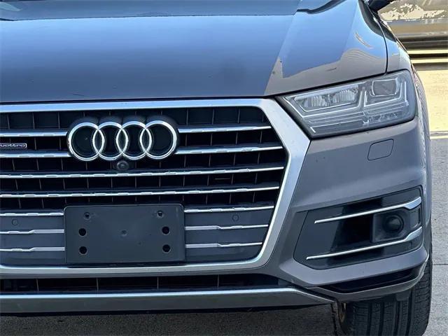 used 2018 Audi Q7 car, priced at $22,198