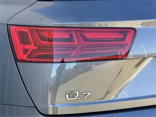 used 2018 Audi Q7 car, priced at $22,198