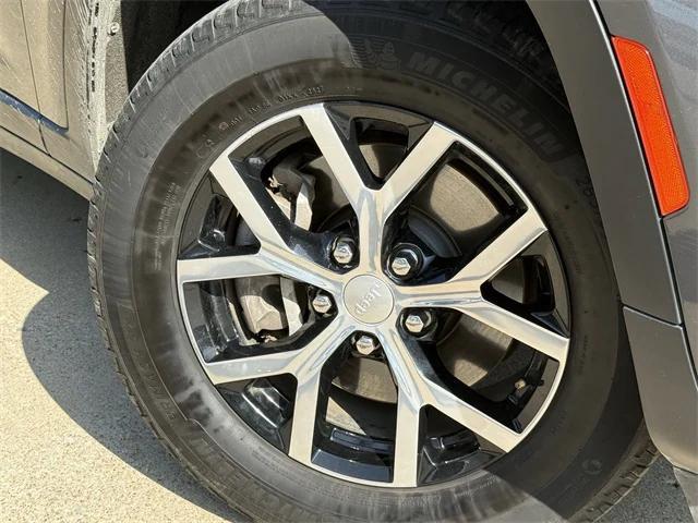 used 2024 Jeep Grand Cherokee L car, priced at $37,659