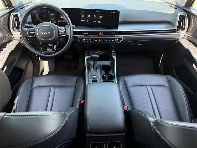 used 2024 Kia Sorento car, priced at $31,989