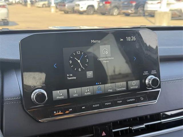 used 2024 Mitsubishi Outlander car, priced at $24,621