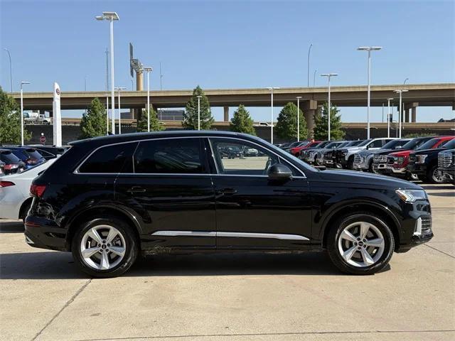 used 2024 Audi Q7 car, priced at $42,160