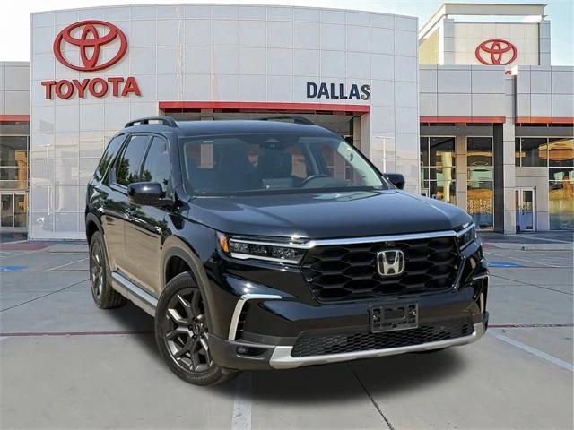 used 2024 Honda Pilot car, priced at $44,372