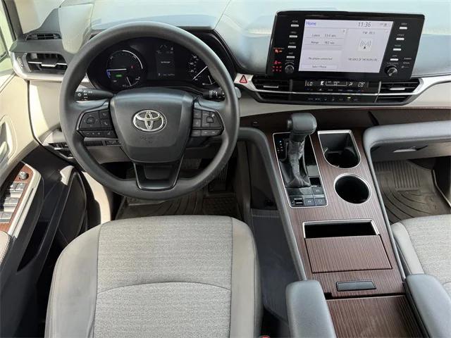 used 2023 Toyota Sienna car, priced at $34,237