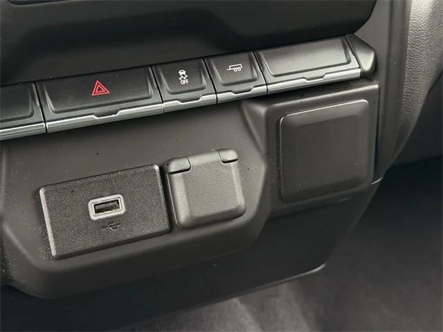 used 2020 Chevrolet Silverado 1500 car, priced at $30,172