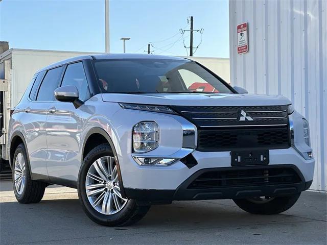 used 2022 Mitsubishi Outlander car, priced at $20,575