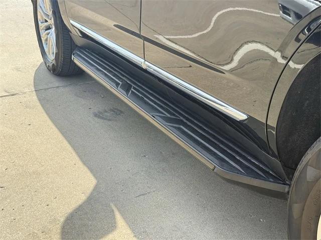 used 2021 GMC Yukon car, priced at $42,990