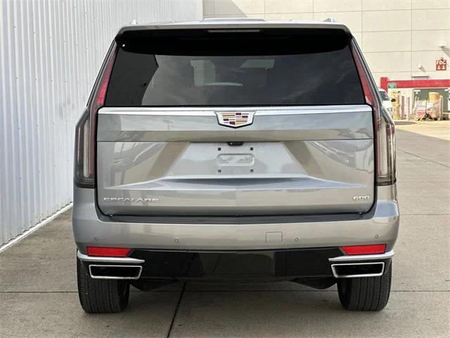 used 2022 Cadillac Escalade ESV car, priced at $74,504