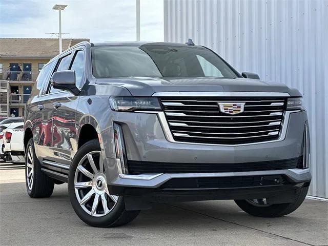 used 2022 Cadillac Escalade ESV car, priced at $74,504