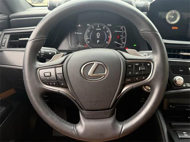 used 2022 Lexus ES 350 car, priced at $34,899
