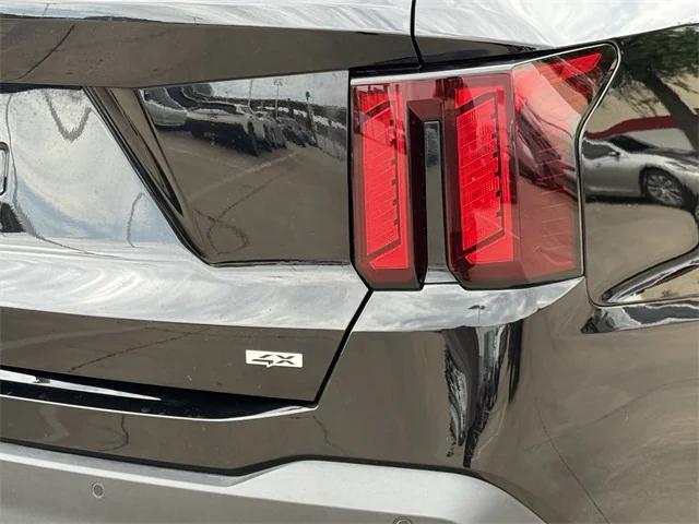 used 2024 Kia Sorento car, priced at $31,411
