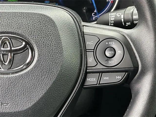 used 2021 Toyota RAV4 Hybrid car, priced at $30,918