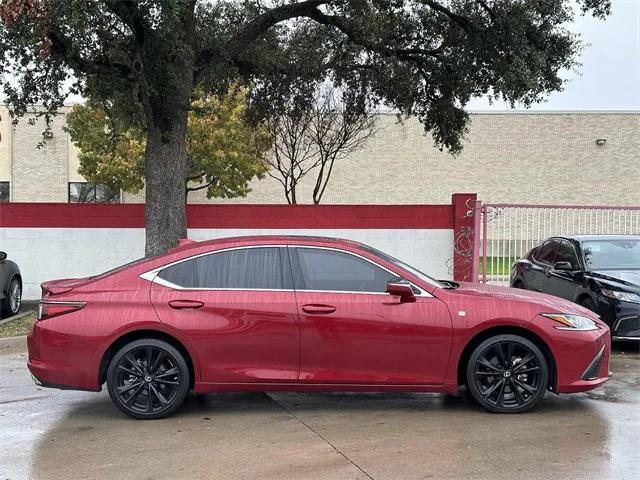 used 2022 Lexus ES 350 car, priced at $37,816