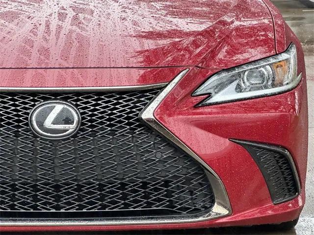 used 2022 Lexus ES 350 car, priced at $37,816