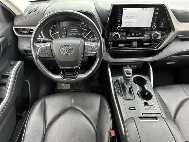 used 2021 Toyota Highlander car, priced at $29,596