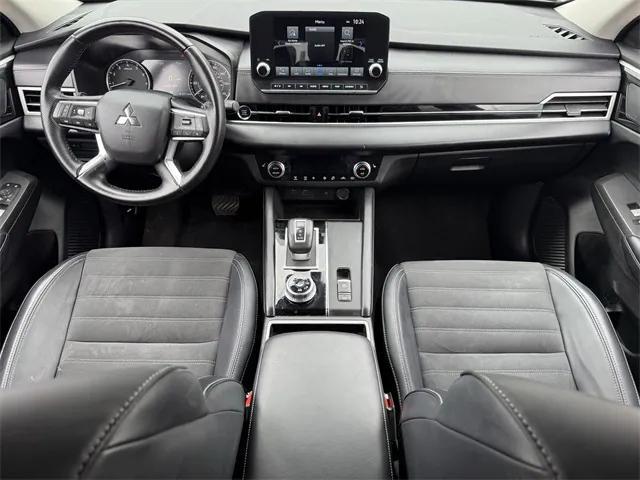 used 2024 Mitsubishi Outlander car, priced at $26,712