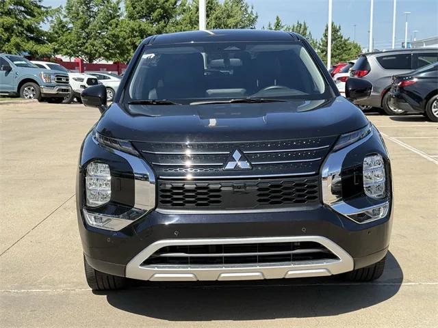 used 2024 Mitsubishi Outlander car, priced at $26,898