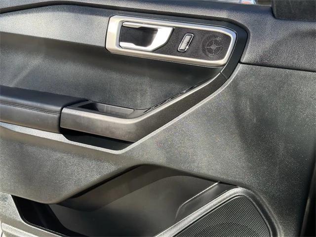 used 2024 Ford Explorer car, priced at $27,598