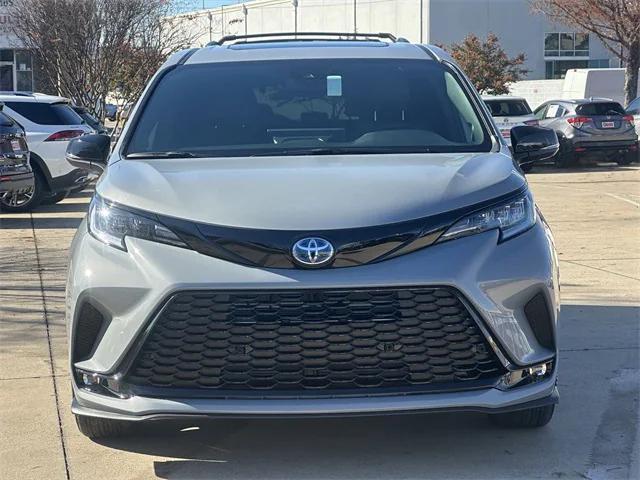 used 2025 Toyota Sienna car, priced at $59,897