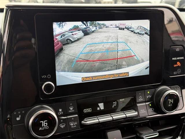 used 2024 Toyota Highlander car, priced at $41,750