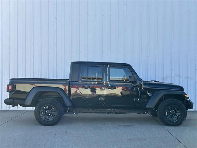 used 2023 Jeep Gladiator car, priced at $36,554