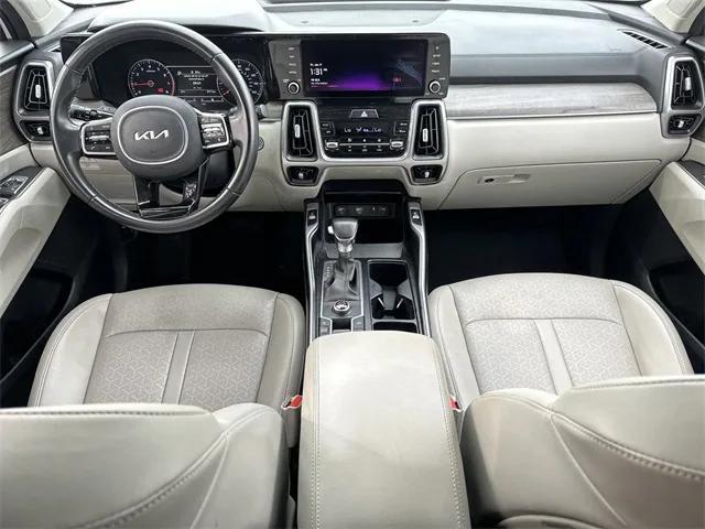 used 2022 Kia Sorento car, priced at $27,658