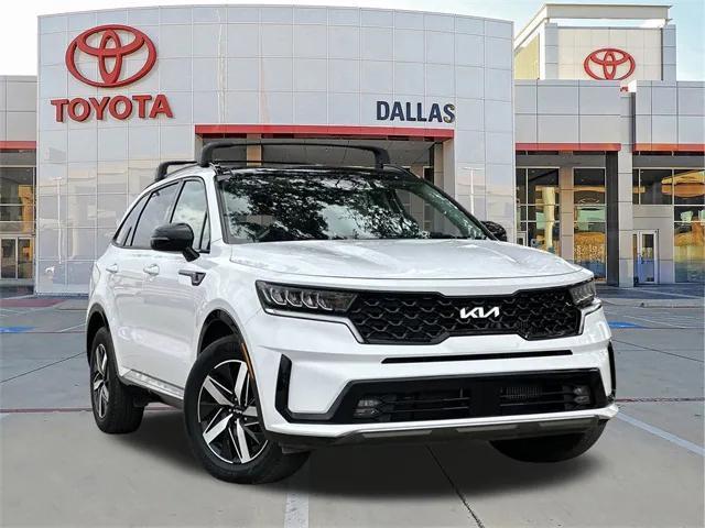 used 2022 Kia Sorento car, priced at $27,658