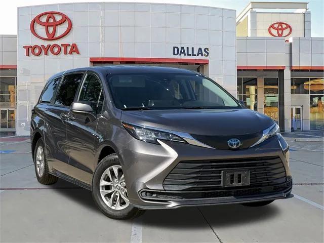 used 2022 Toyota Sienna car, priced at $33,781