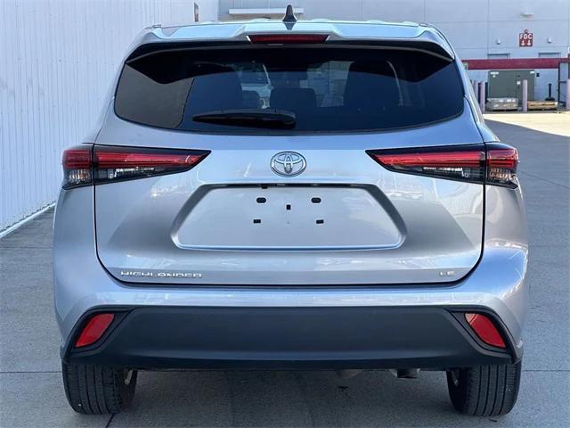 used 2023 Toyota Highlander car, priced at $36,663