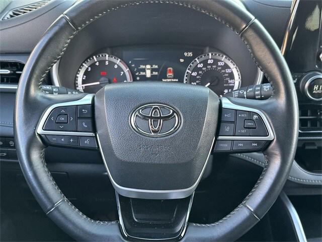 used 2023 Toyota Highlander car, priced at $38,856