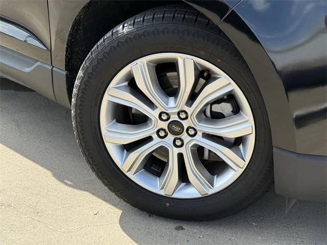 used 2023 Ford Edge car, priced at $22,829