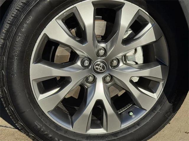 used 2025 Toyota Grand Highlander car, priced at $53,817