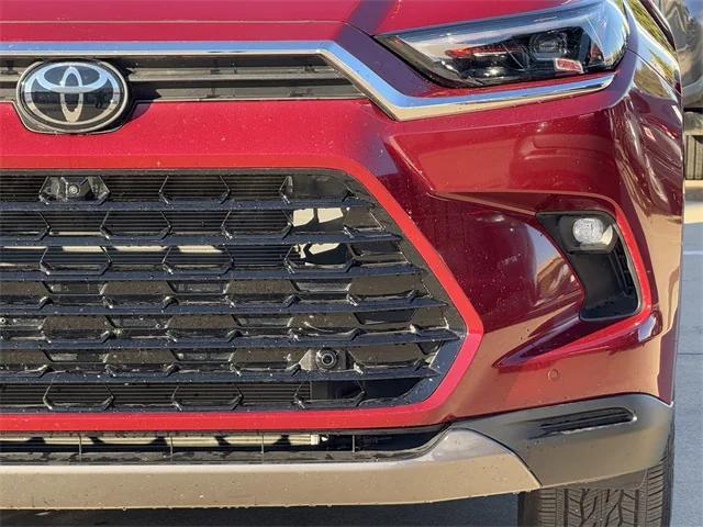 used 2025 Toyota Grand Highlander car, priced at $53,817