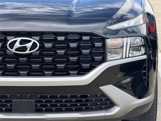 used 2023 Hyundai Santa Fe car, priced at $22,177