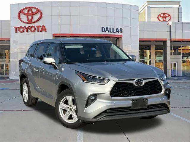used 2021 Toyota Highlander car, priced at $25,153