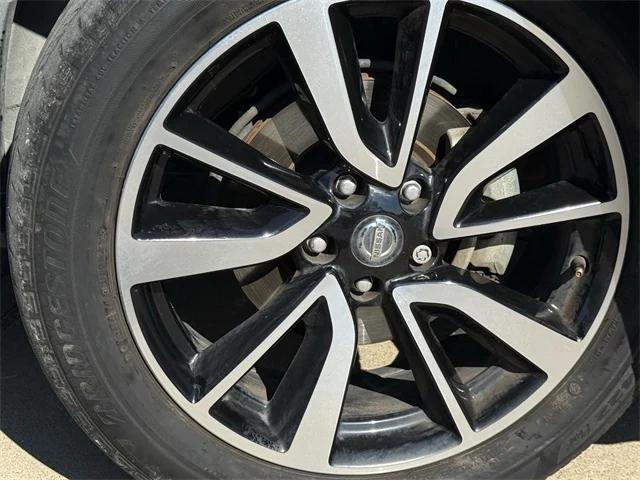 used 2020 Nissan Rogue car, priced at $16,682