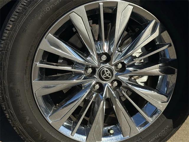 used 2025 Toyota Grand Highlander car, priced at $59,362