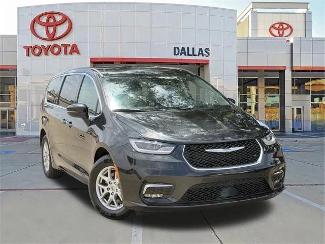 used 2023 Chrysler Pacifica car, priced at $23,139