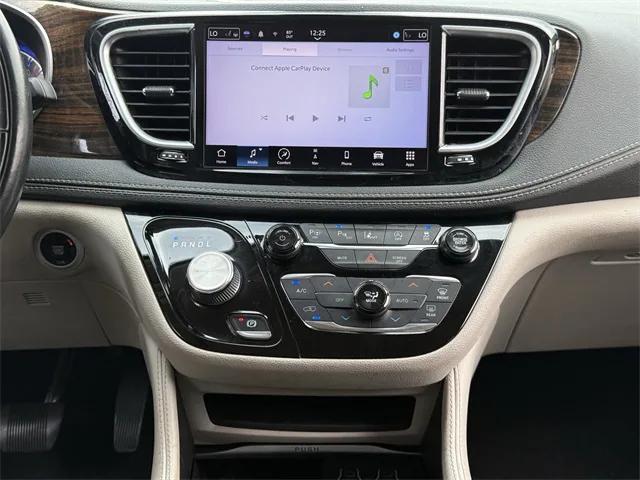 used 2022 Chrysler Pacifica car, priced at $22,134